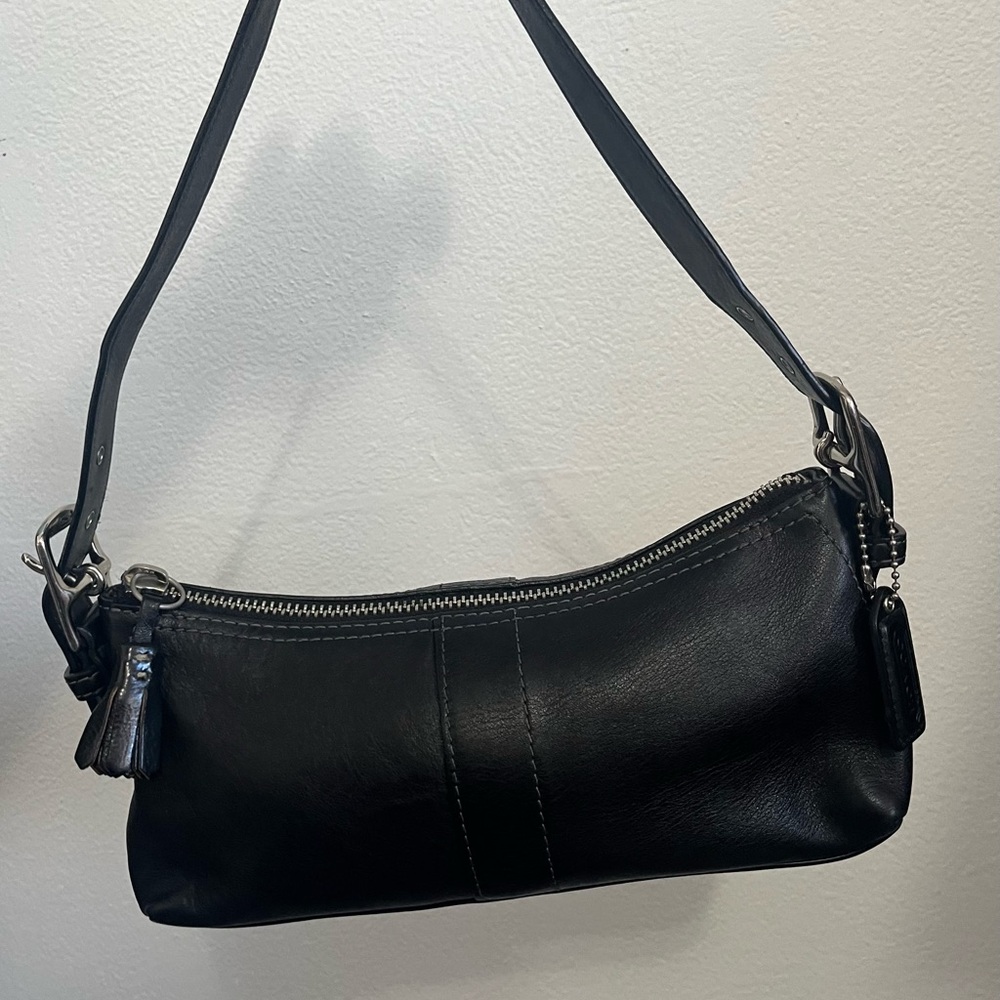 Vintage Coach Baguette Demi East West shoulder bag